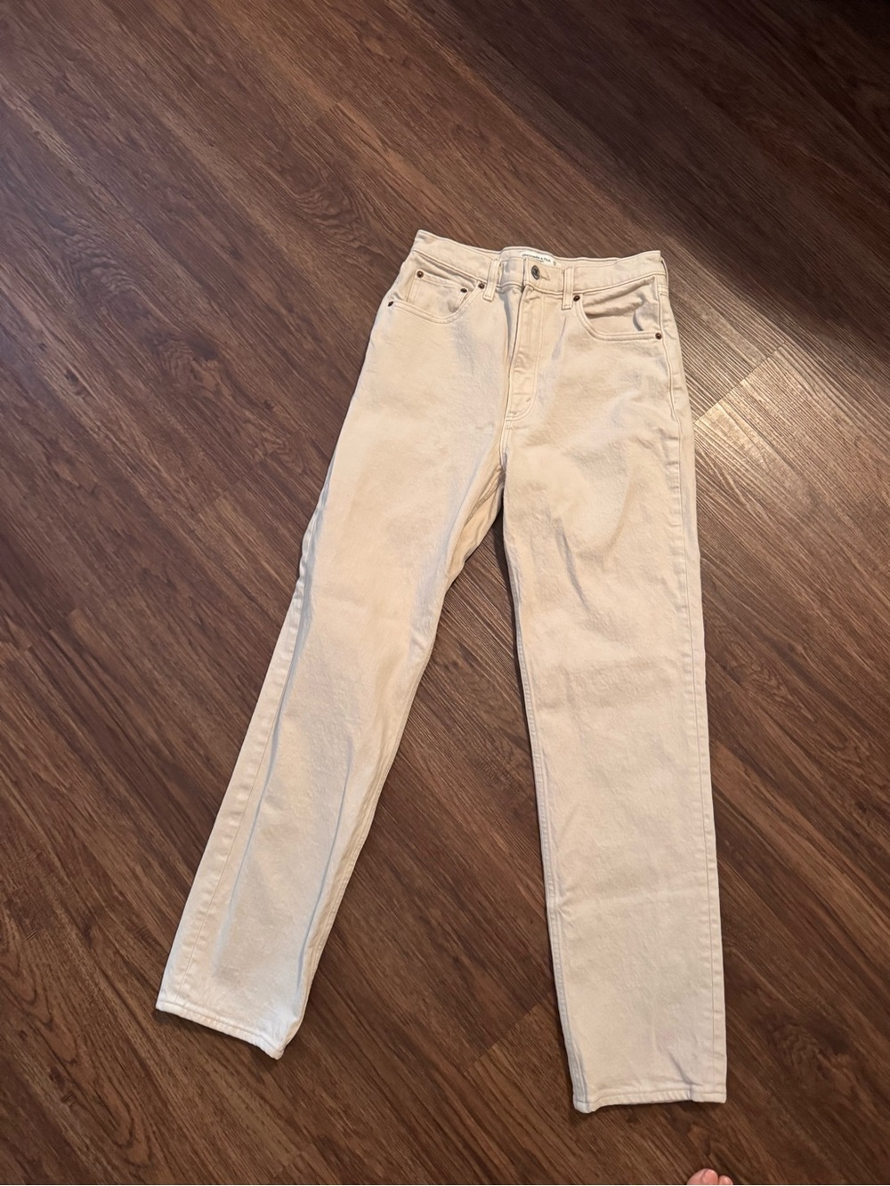 Abercrombie & Fitch Cream High-Rise Jeans